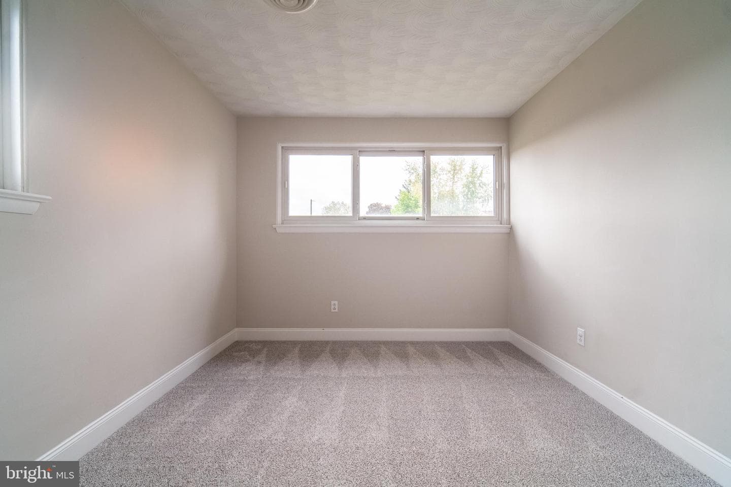 907 Marbrook Lane photo 15