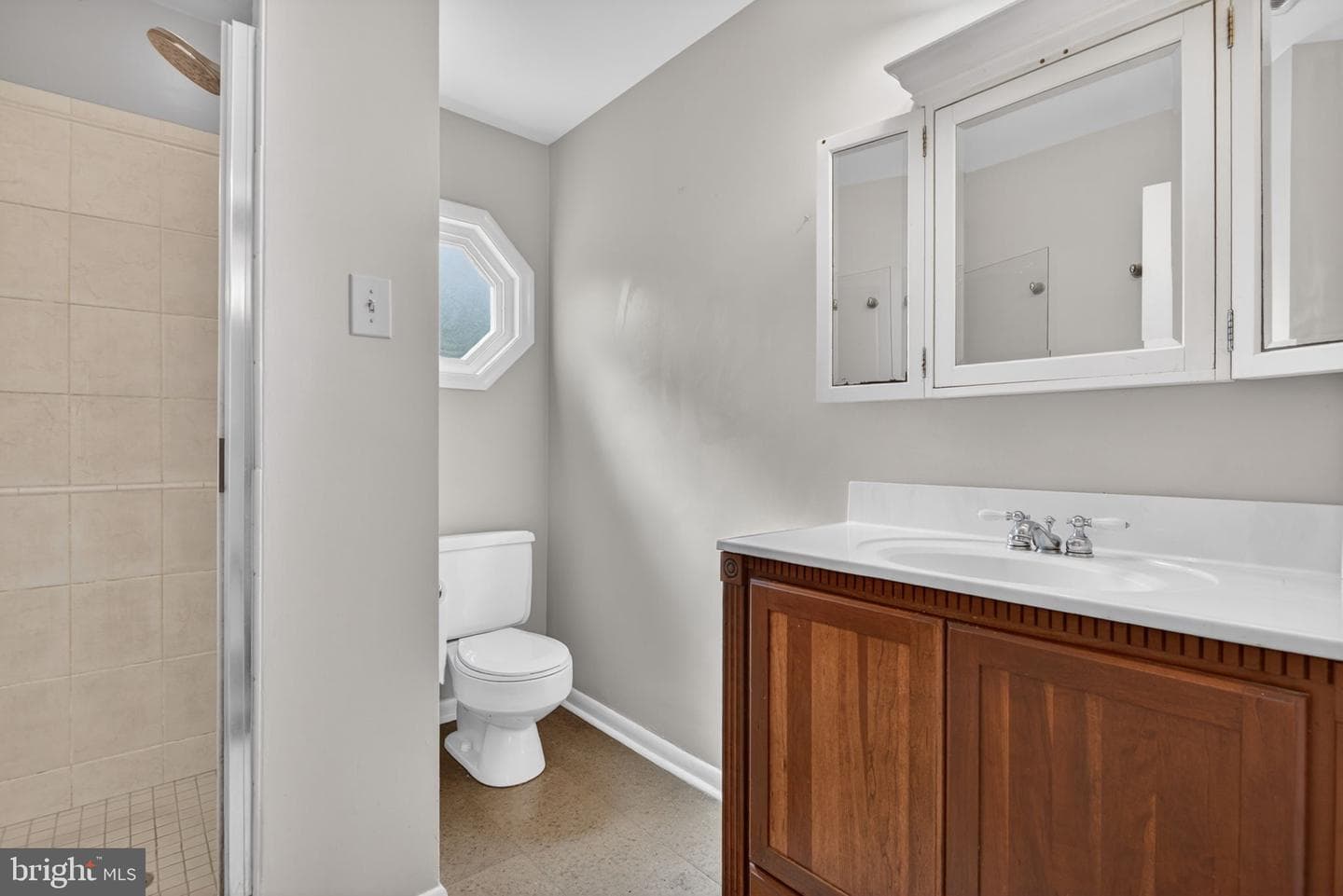 425 Cortleigh photo 26