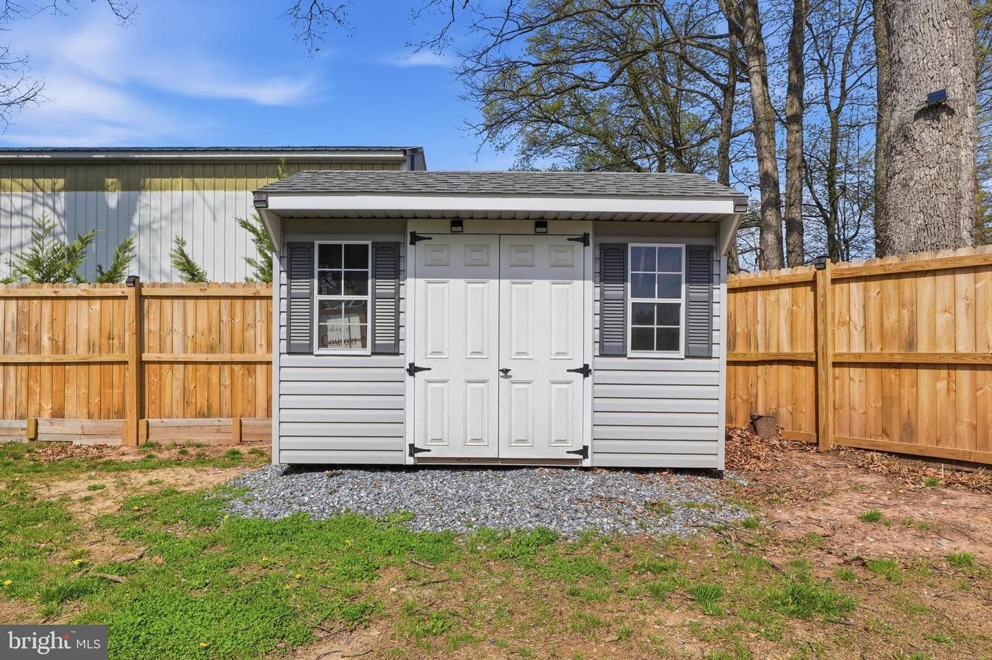 695 Midway Road photo 43