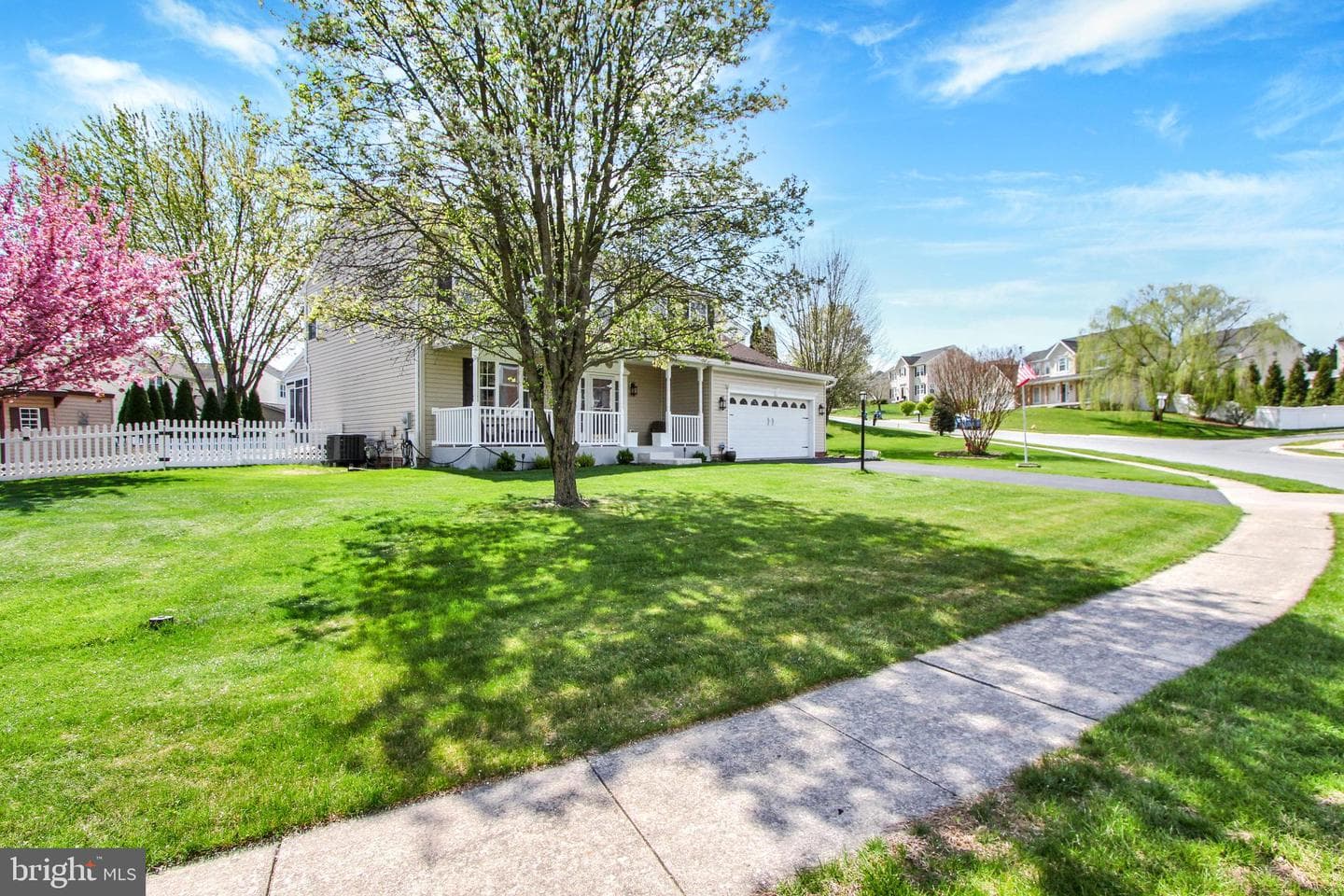 1210 Cranberry Lane W photo 3
