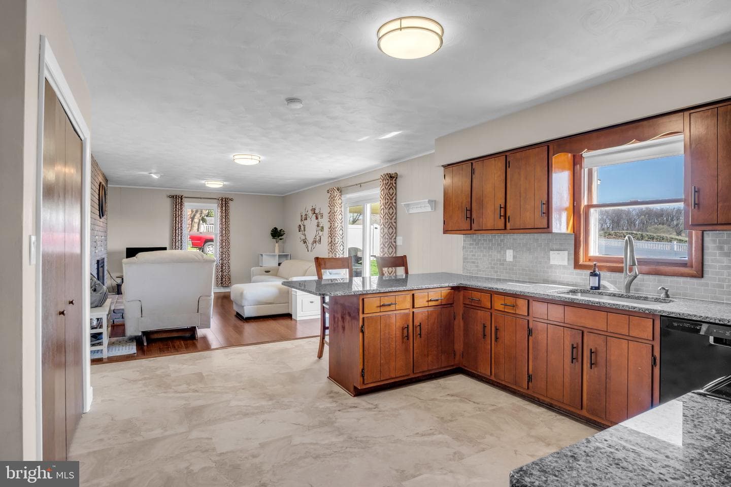 3031 Raylight Drive photo 12
