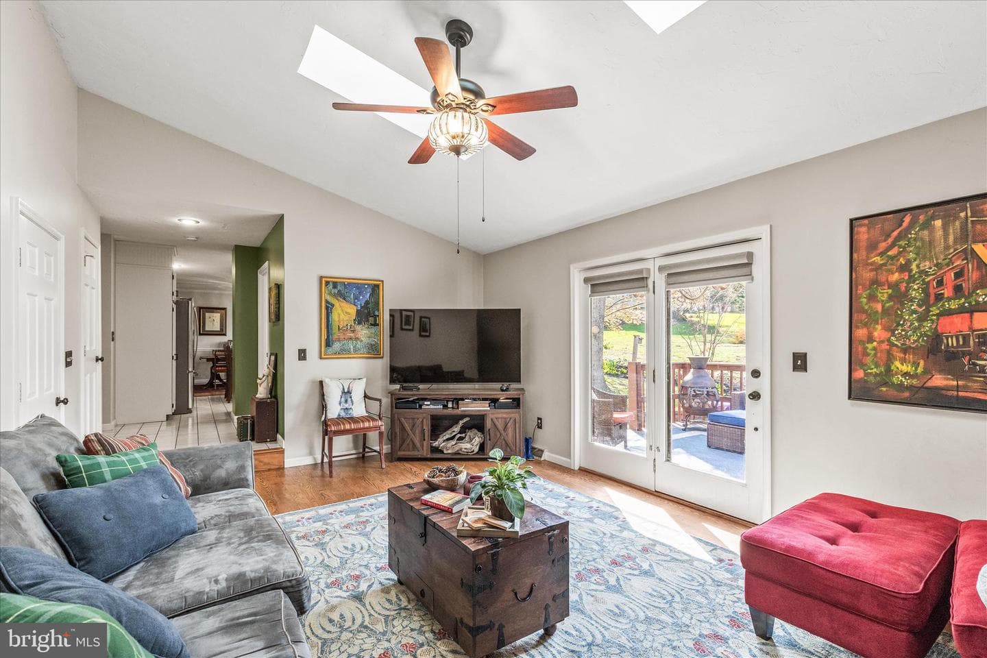 10 Amanda Avenue photo 18