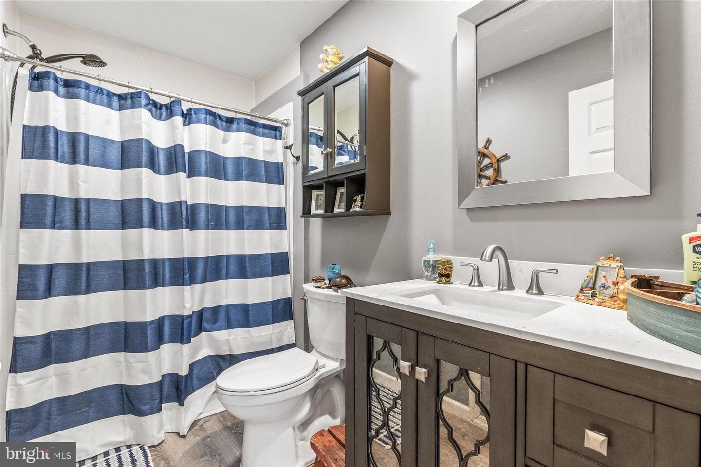 10 Amanda Avenue photo 27