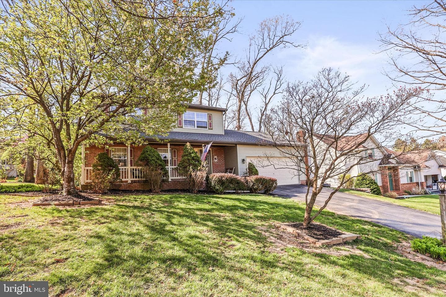10 Amanda Avenue photo 5