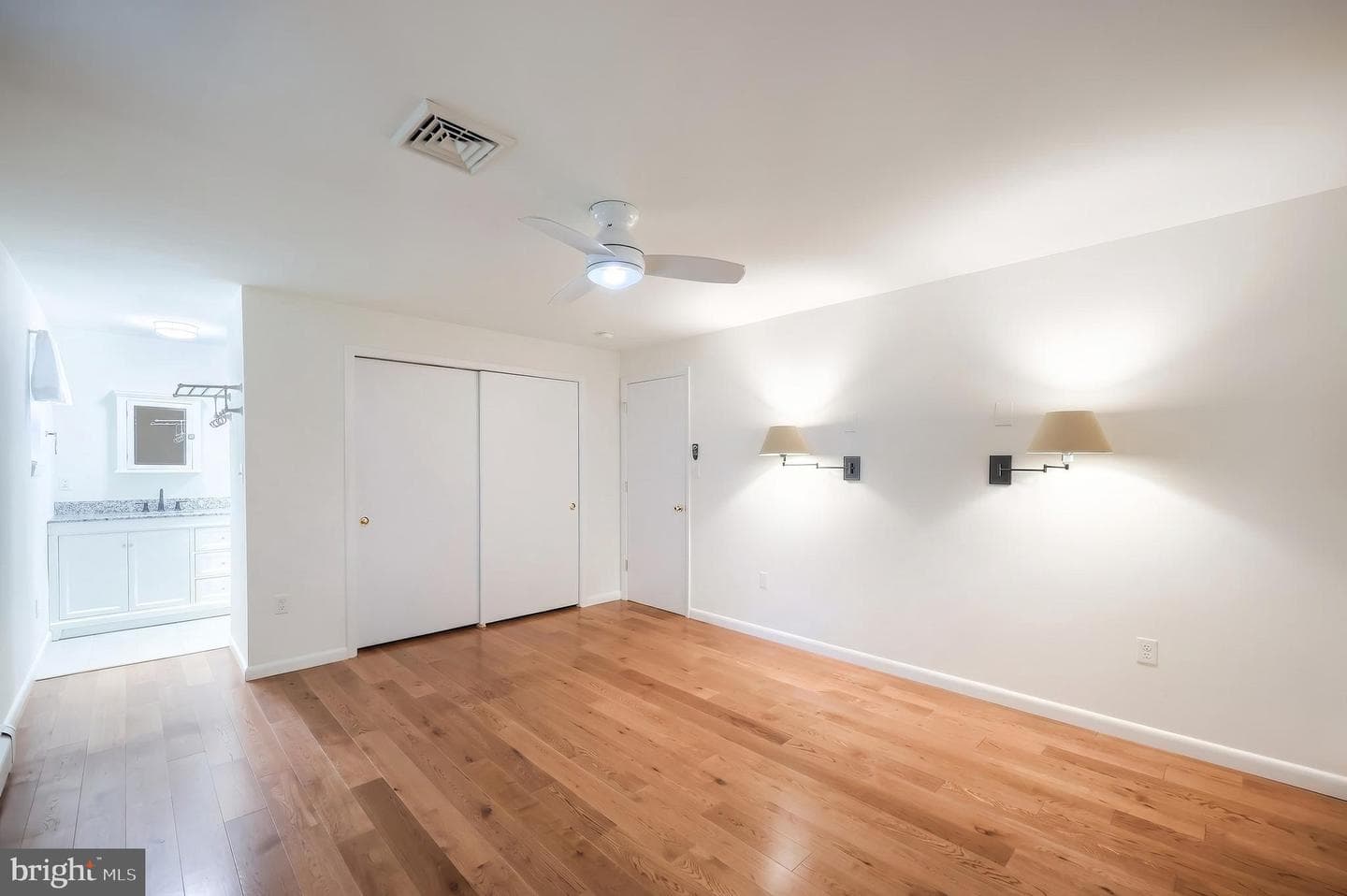 496 Lakeside Drive photo 30