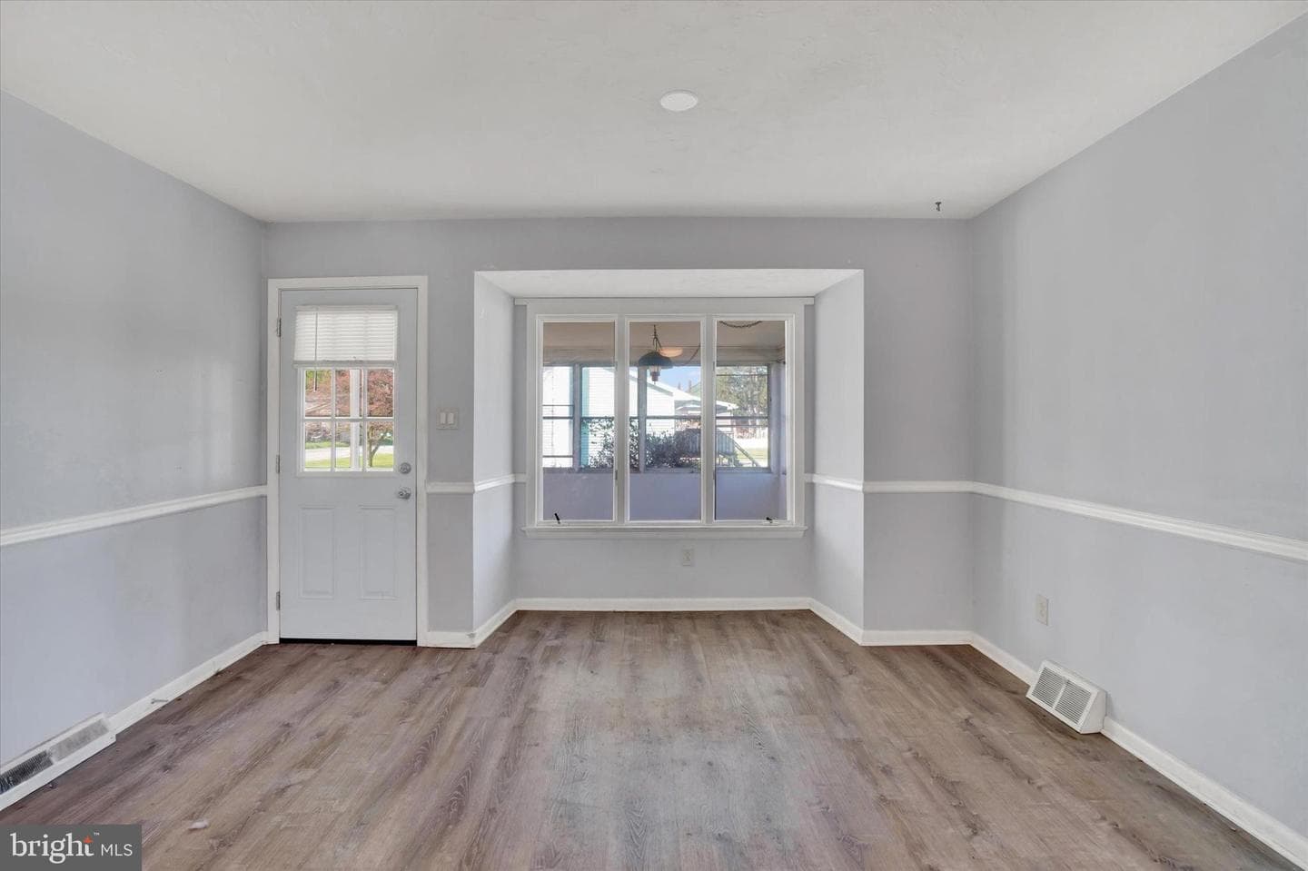 2081 Park Street photo 15