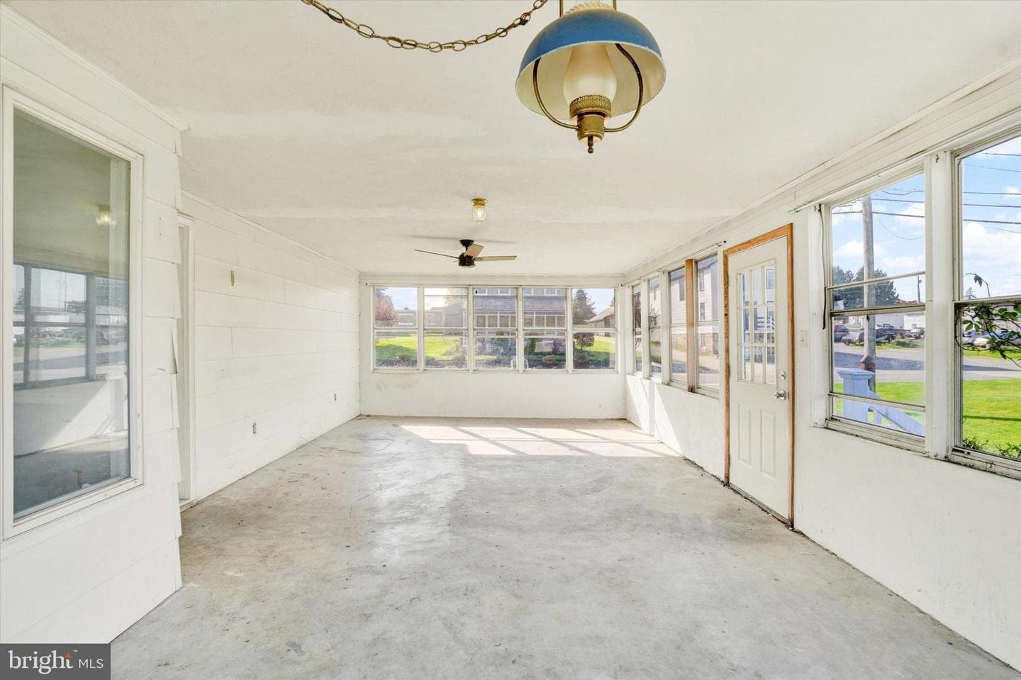 2081 Park Street photo 18