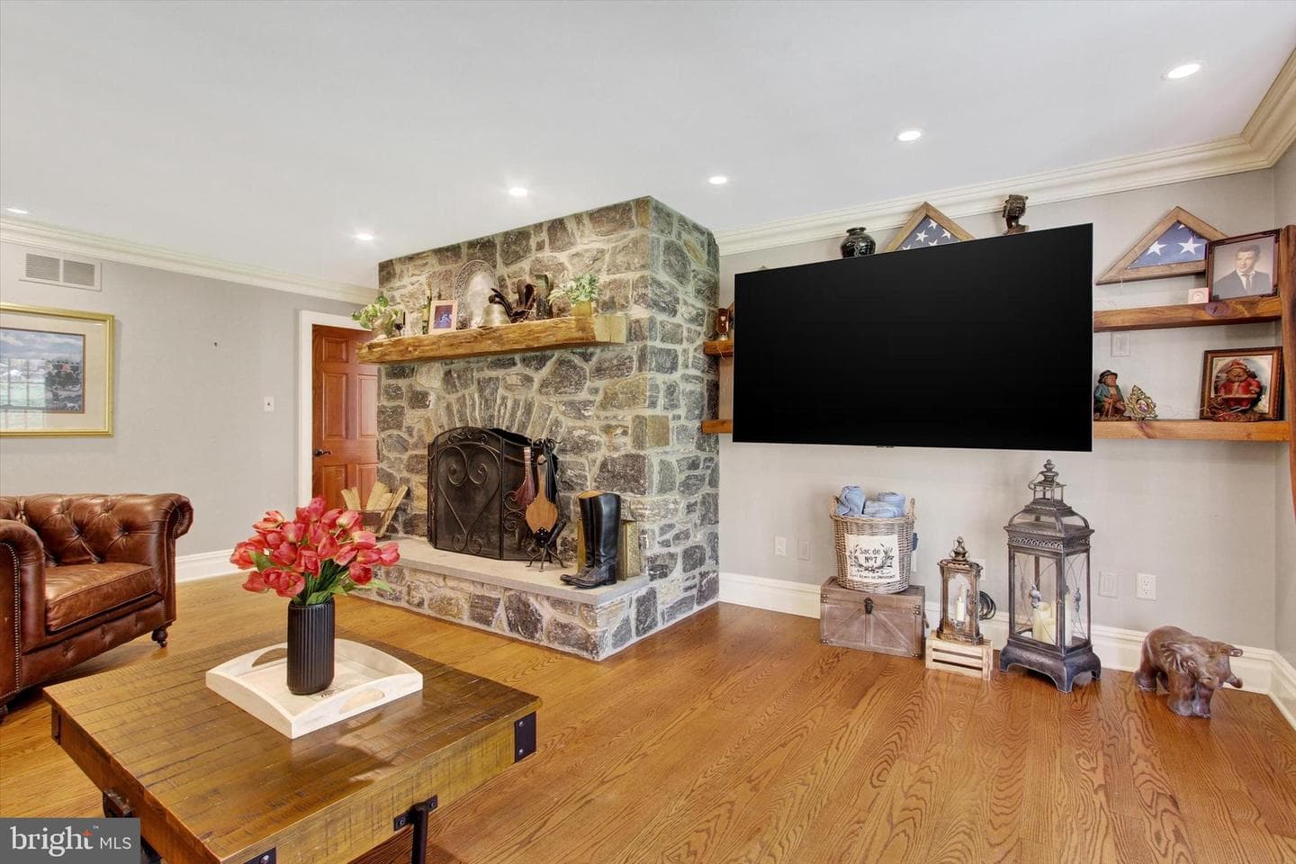 2065 Youngs Road photo 15