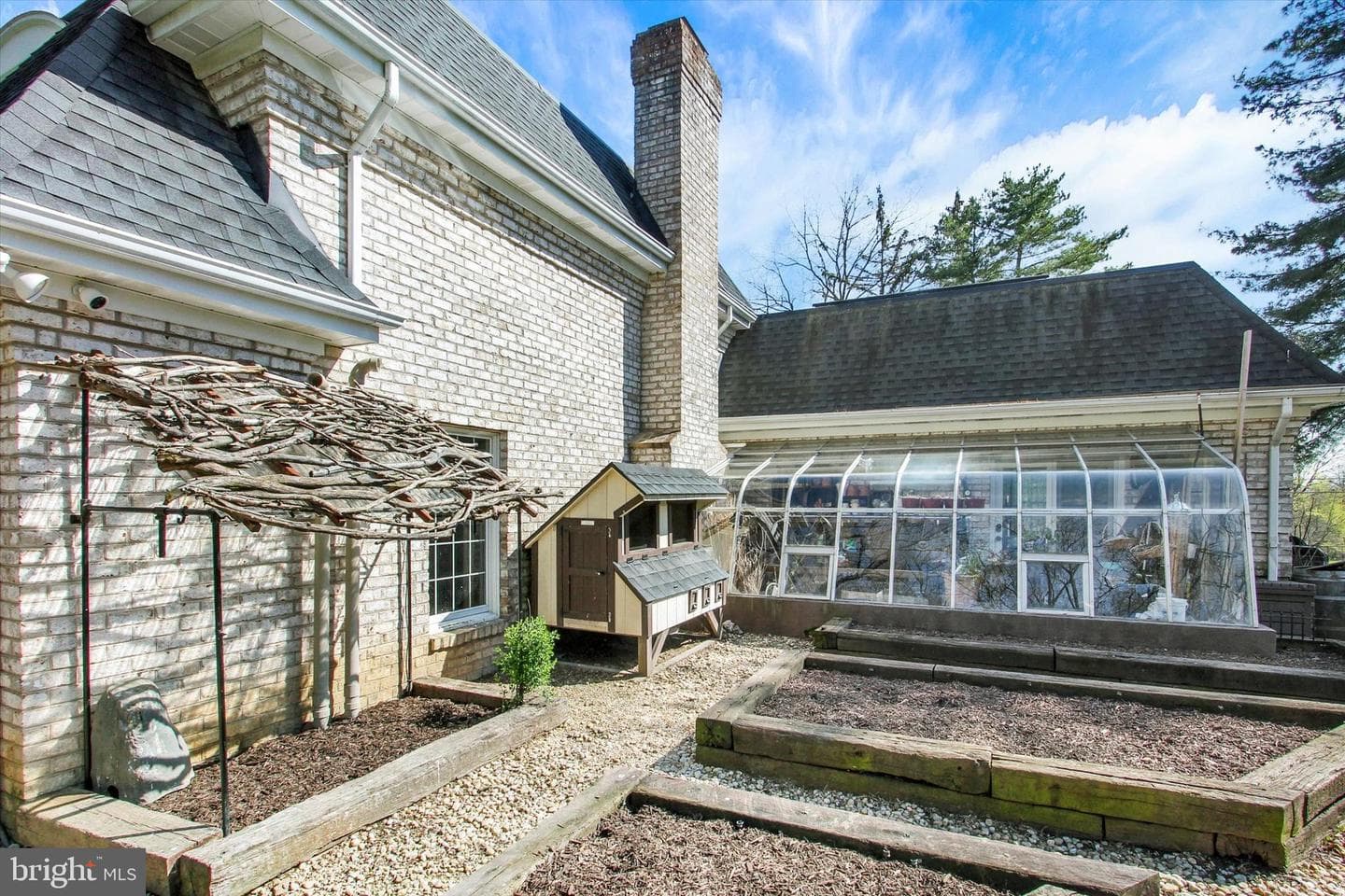 2065 Youngs Road photo 44