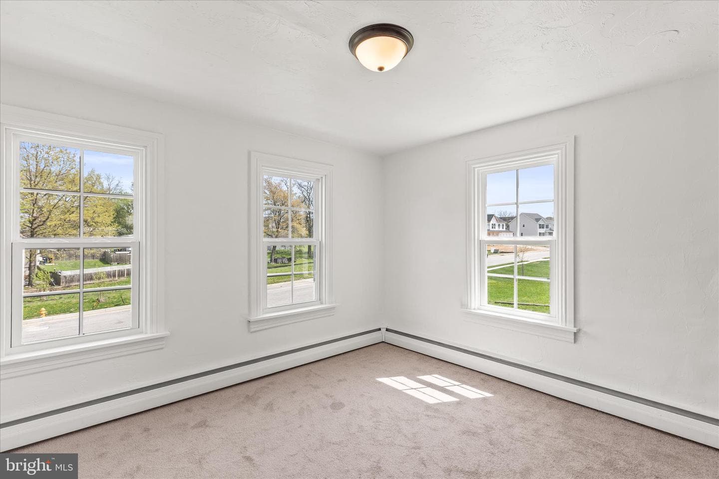 310 Clover Lane photo 23