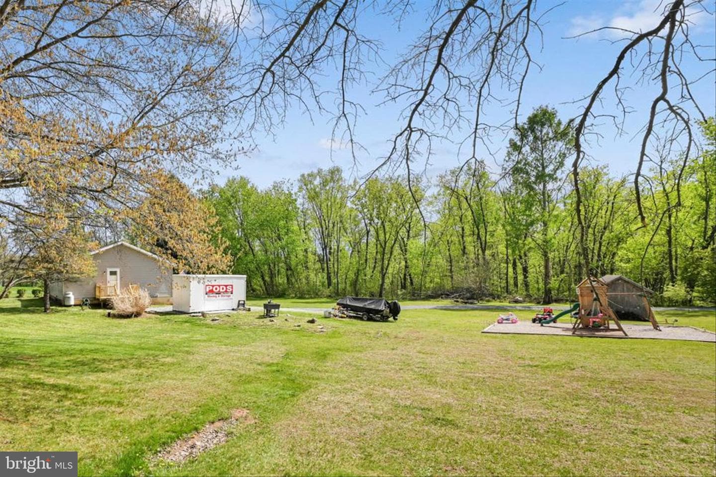 445 Scotch Pine Road photo 31