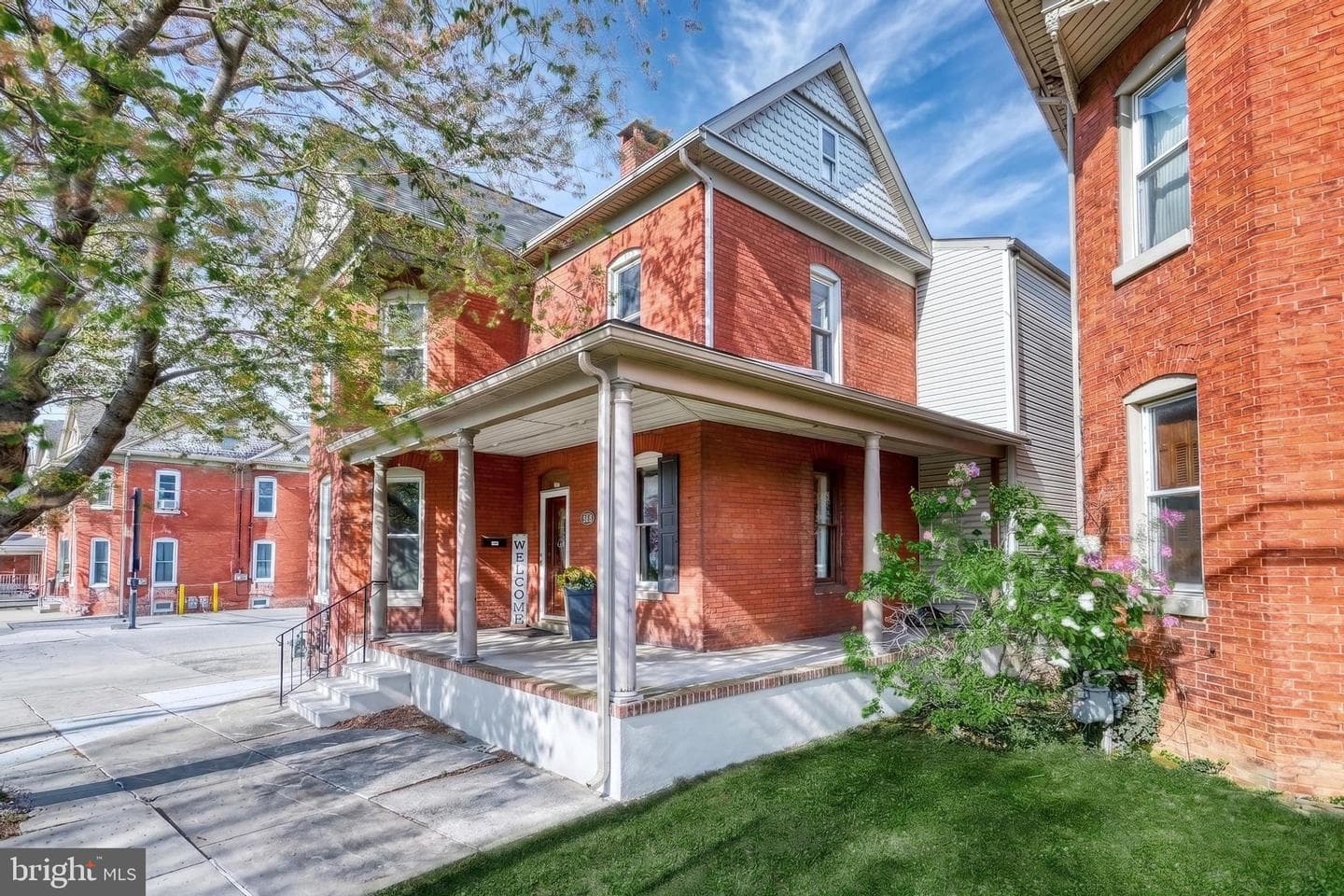 453 Carlisle Street photo 5