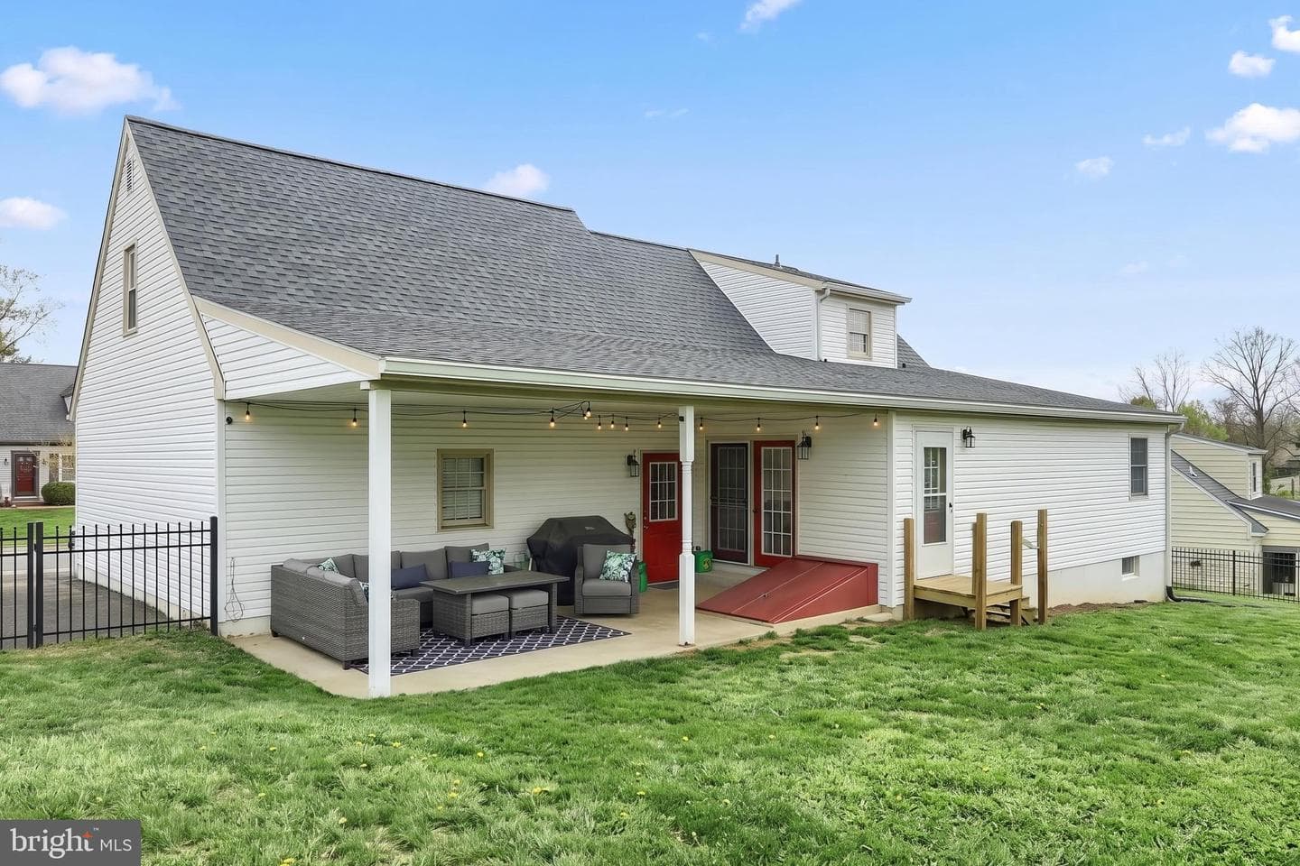 3860 Silver Spur Drive photo 4