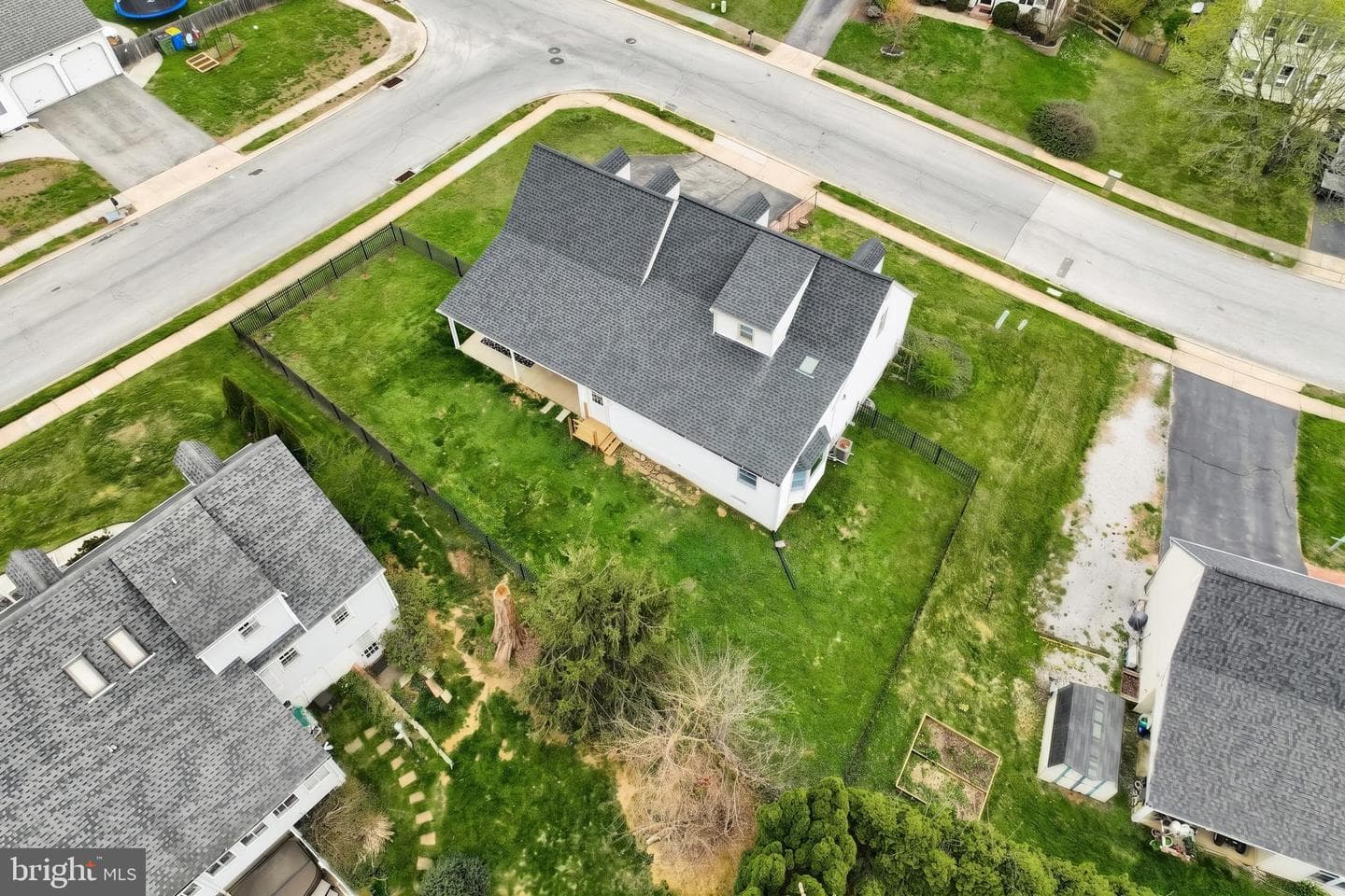 3860 Silver Spur Drive photo 40