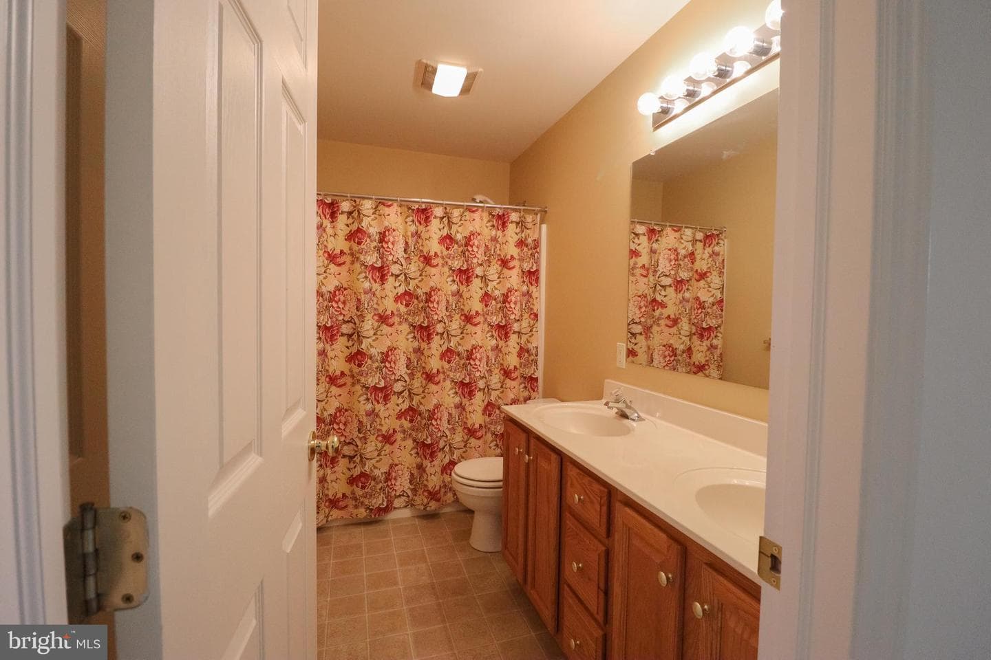 50 Stonecrop Lane photo 22