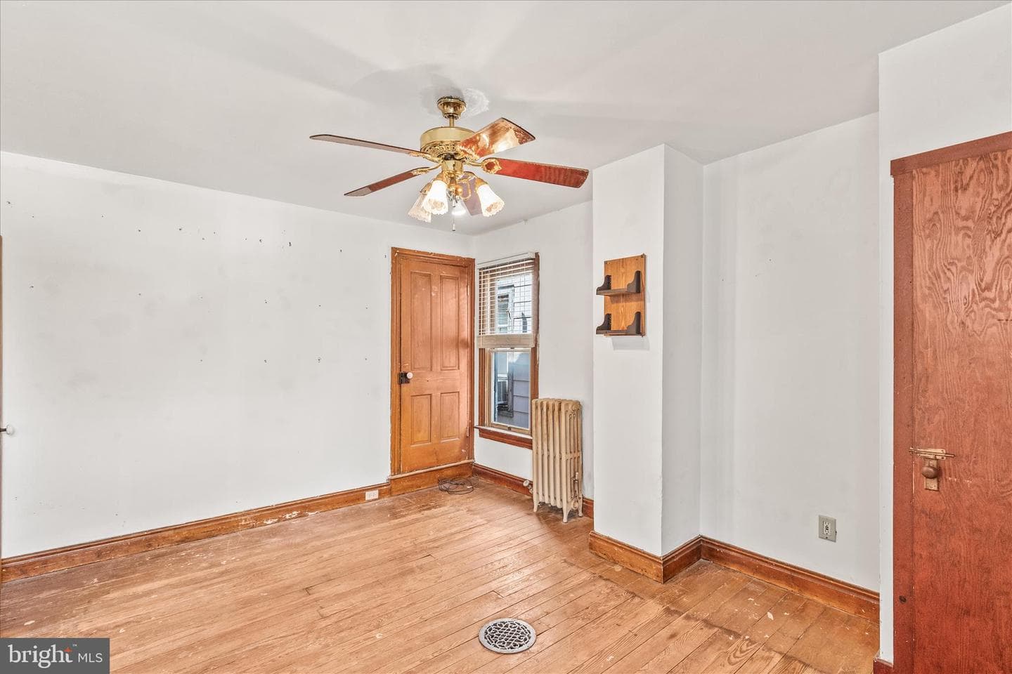 220 Locust Street photo 25