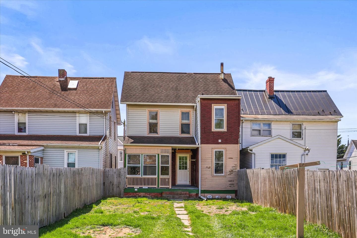 220 Locust Street photo 33