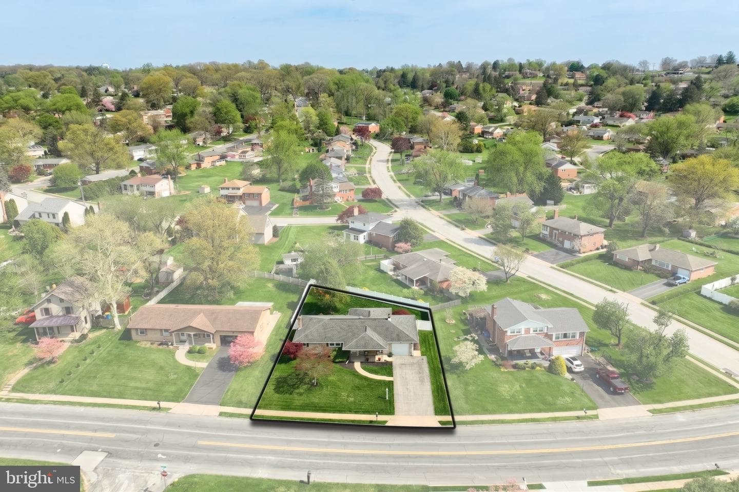 575 Sundale Drive photo 7
