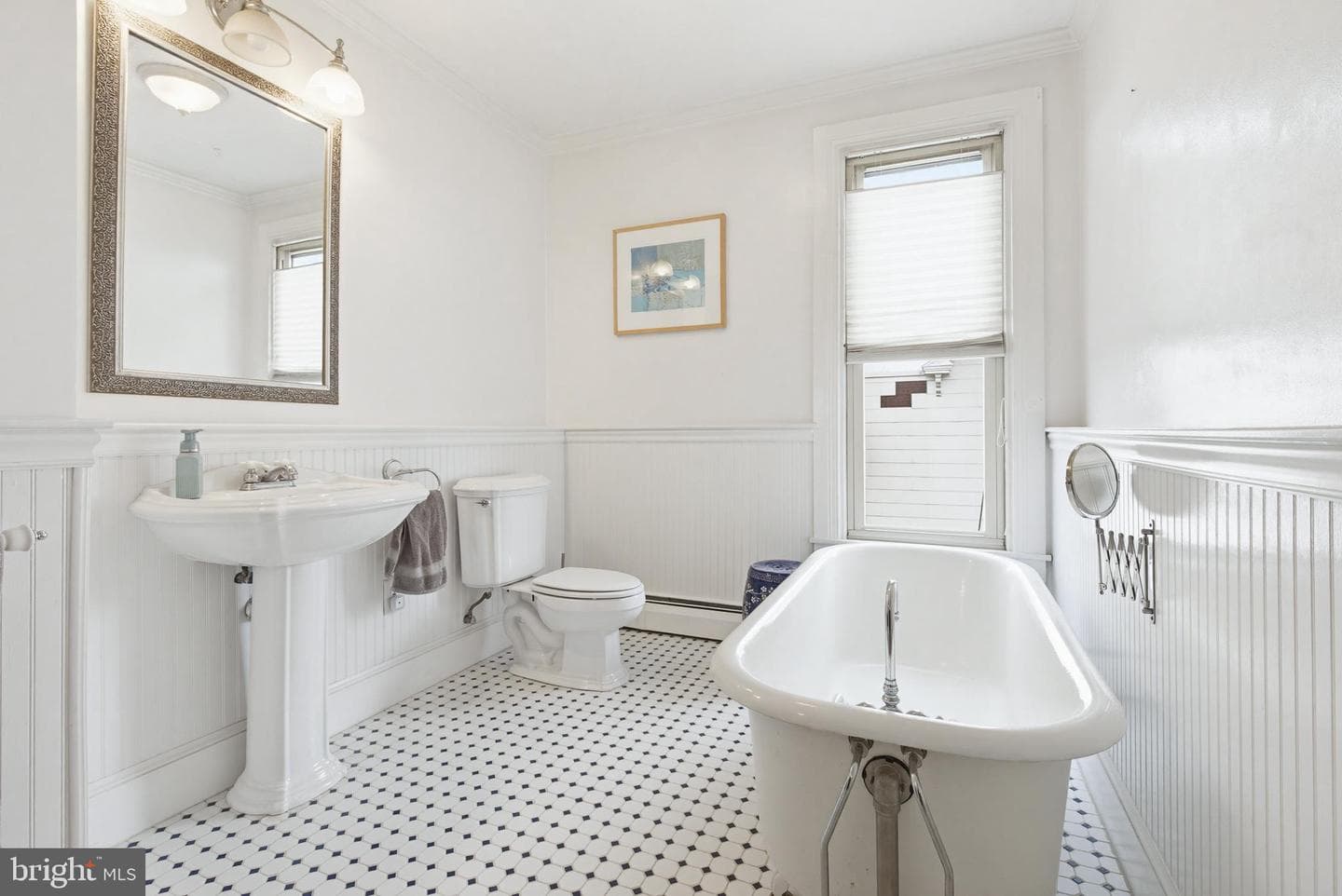 514 Locust Street photo 22