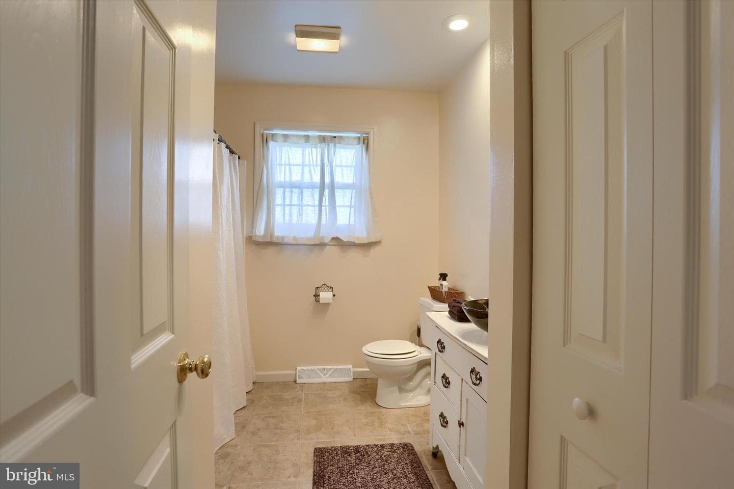 365 Lynne Drive photo 39