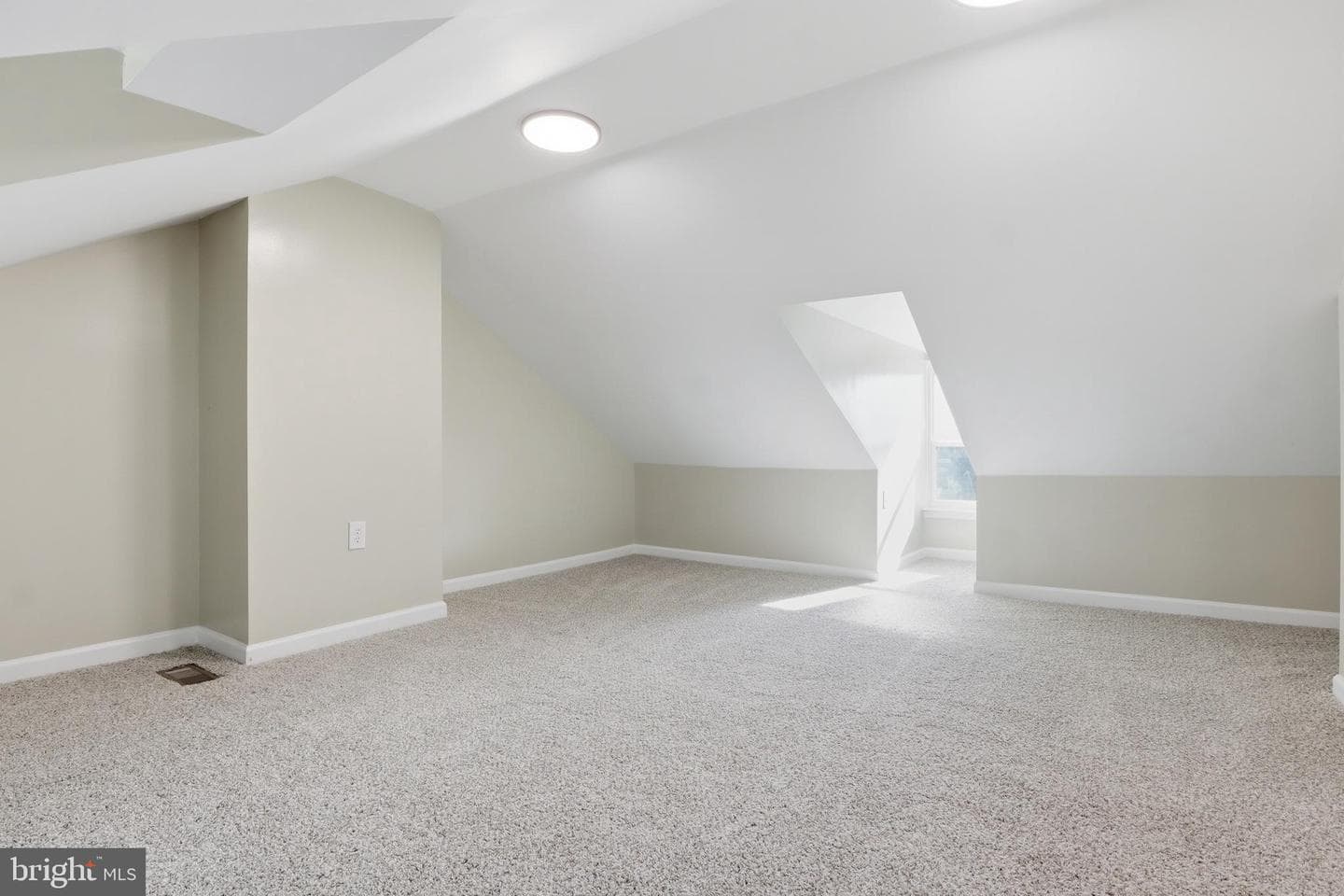 203 Fulton Street photo 24