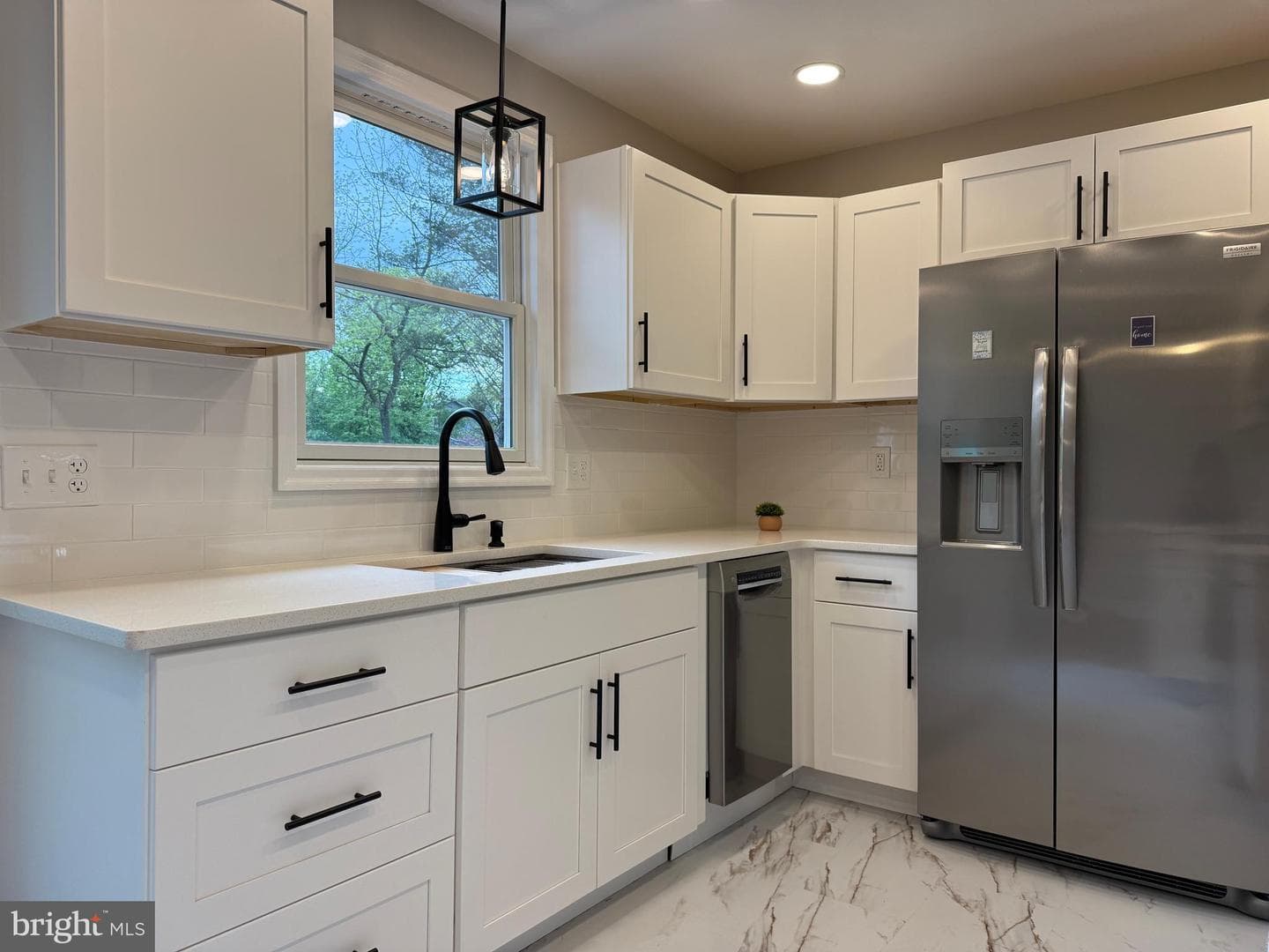 107 Fairview Road photo 17