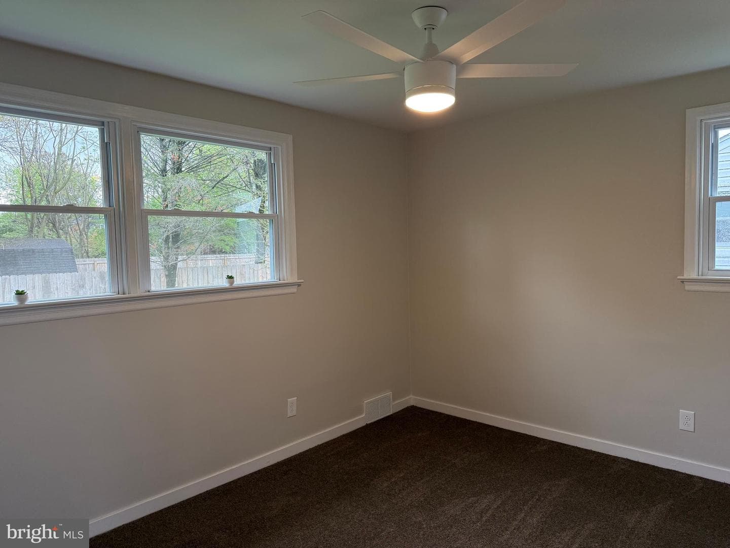 107 Fairview Road photo 27