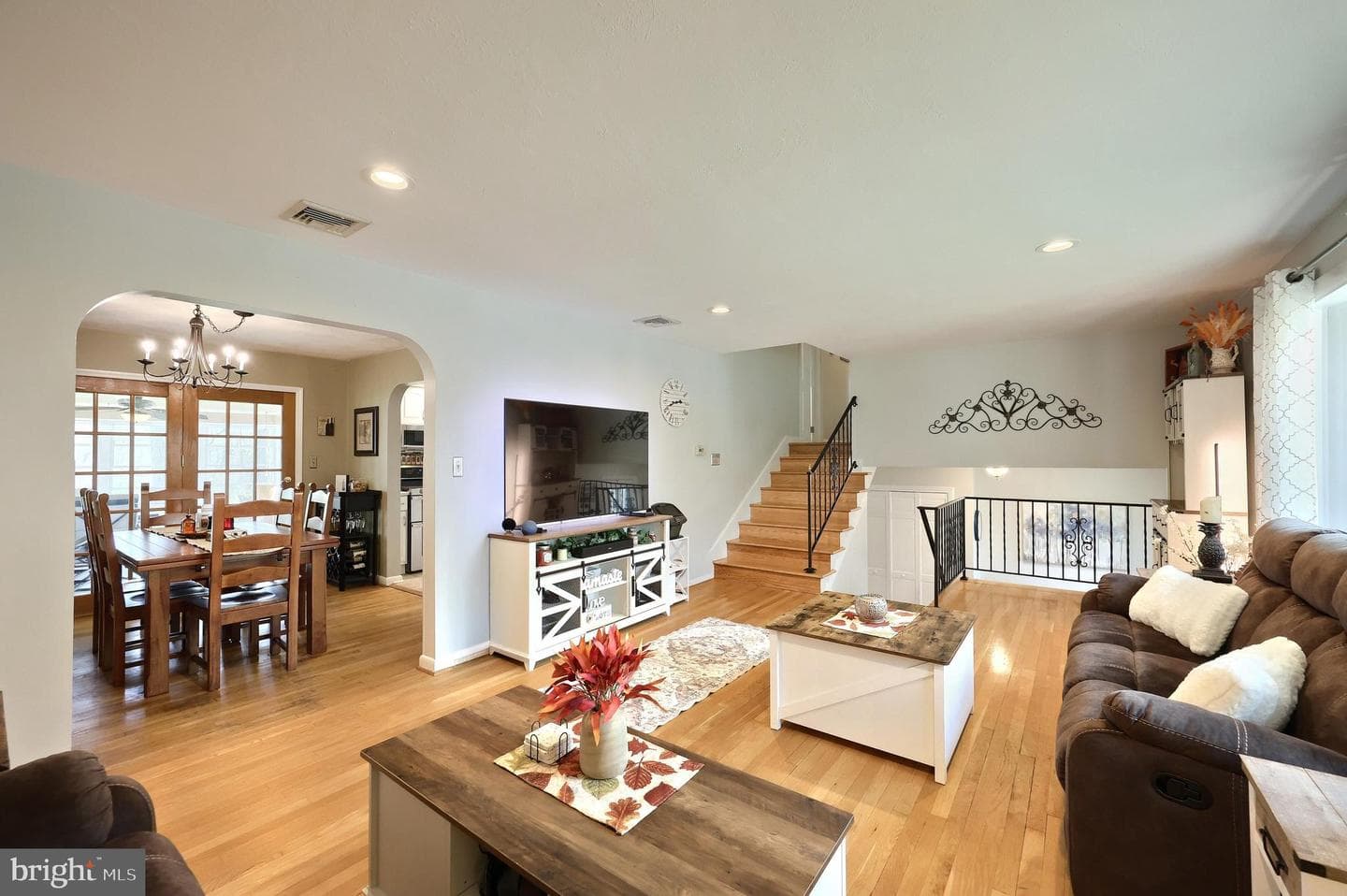 320 Holyoke Drive photo 21