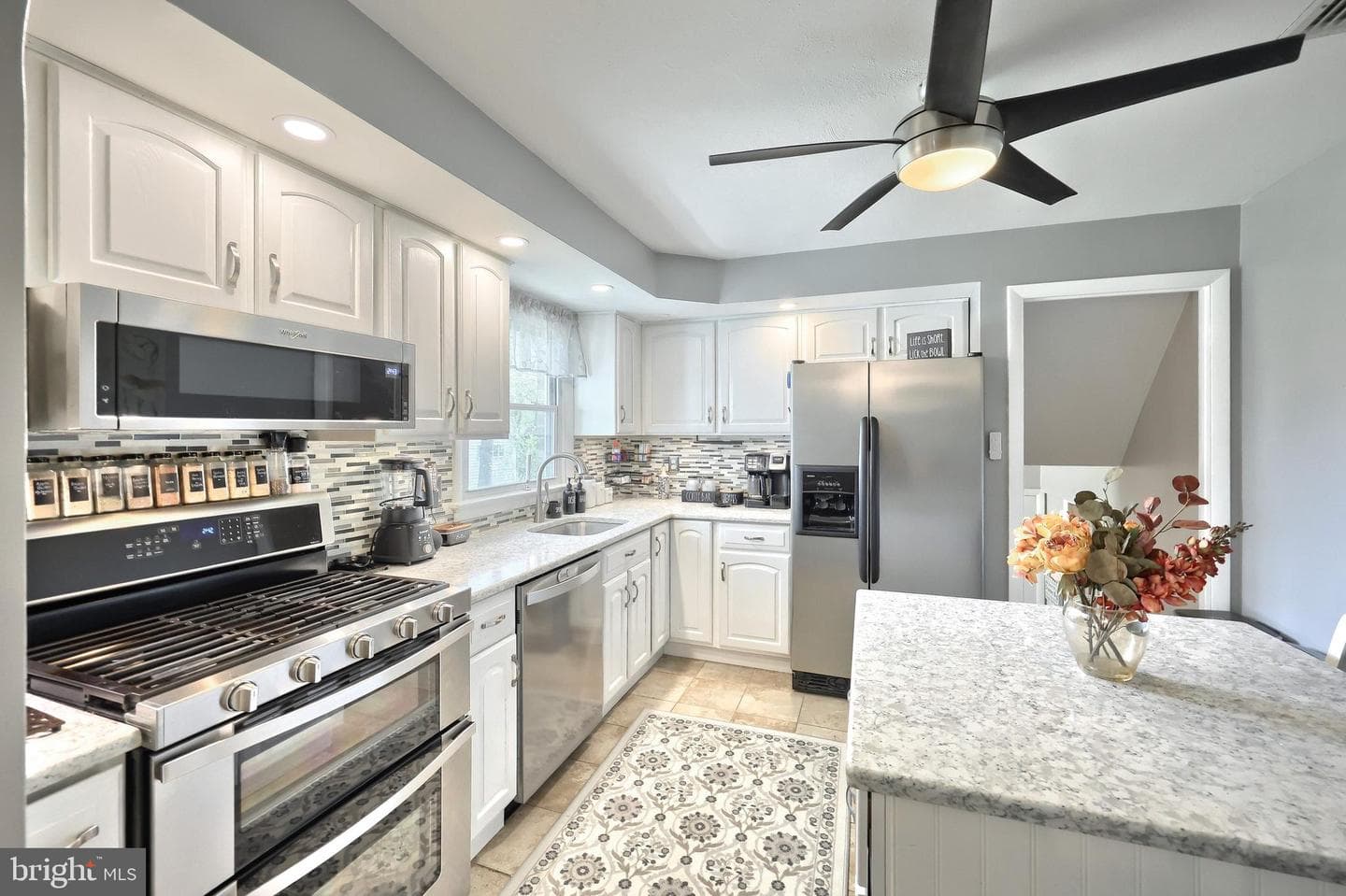 320 Holyoke Drive photo 23