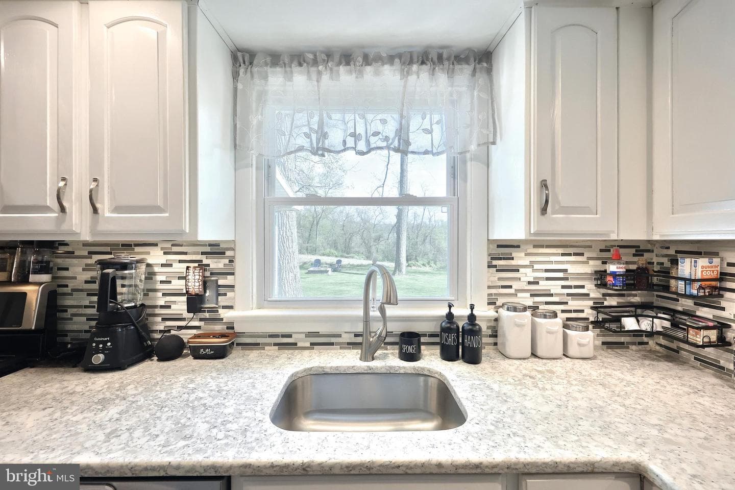320 Holyoke Drive photo 25