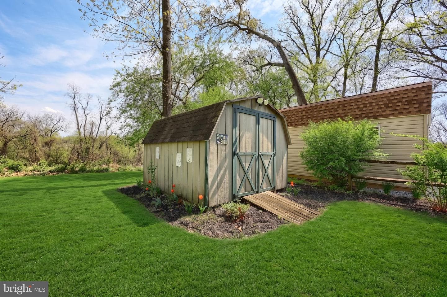 320 Holyoke Drive photo 6