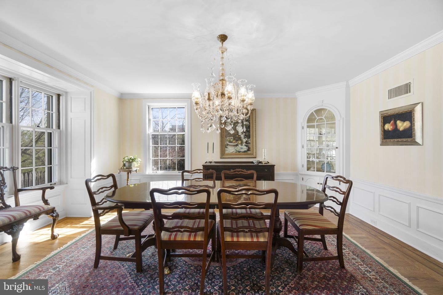 100 Edgewood Drive photo 13