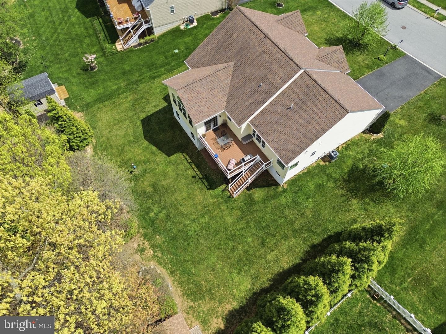 588 Misty Hill Drive photo 33