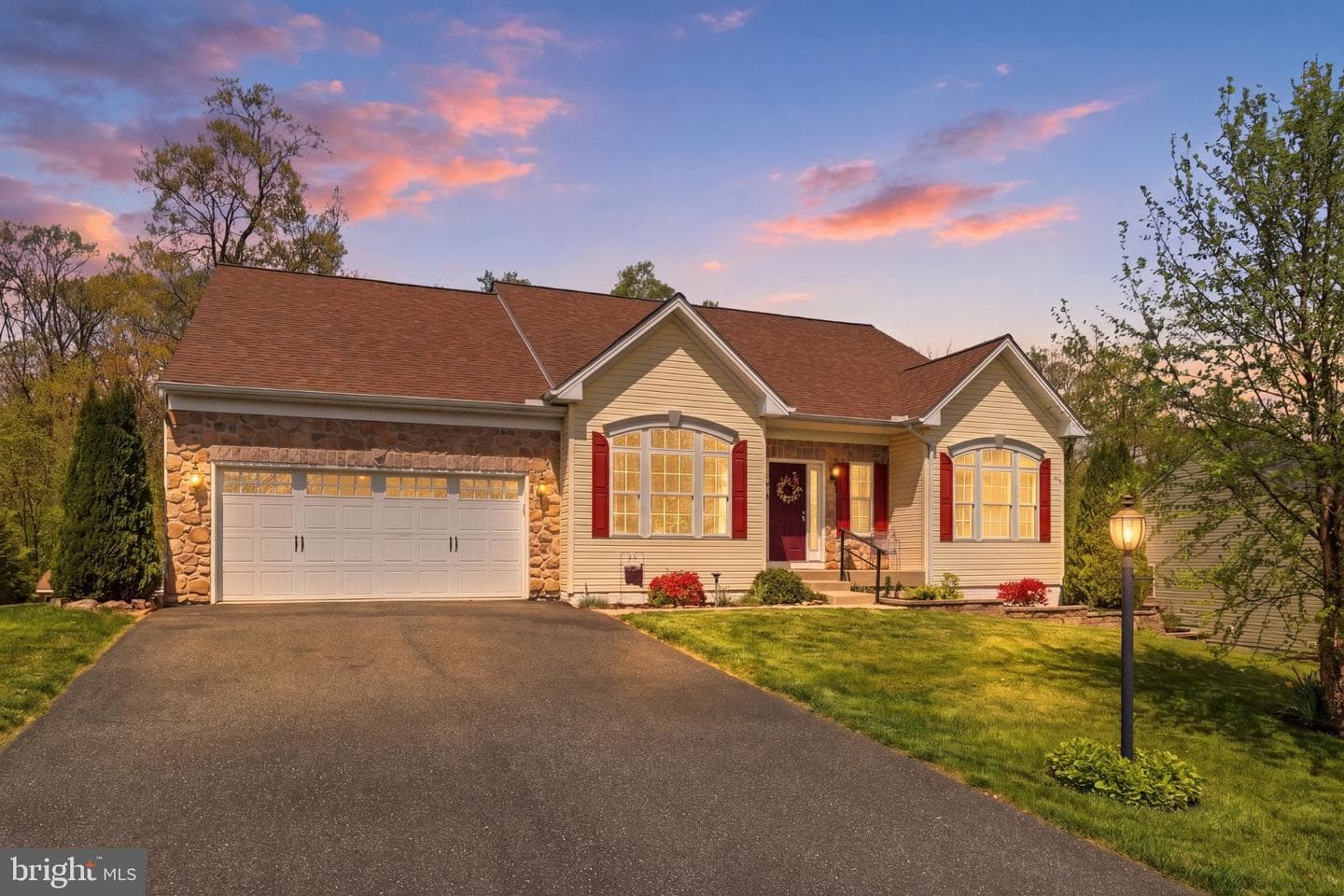 588 Misty Hill Drive photo 36