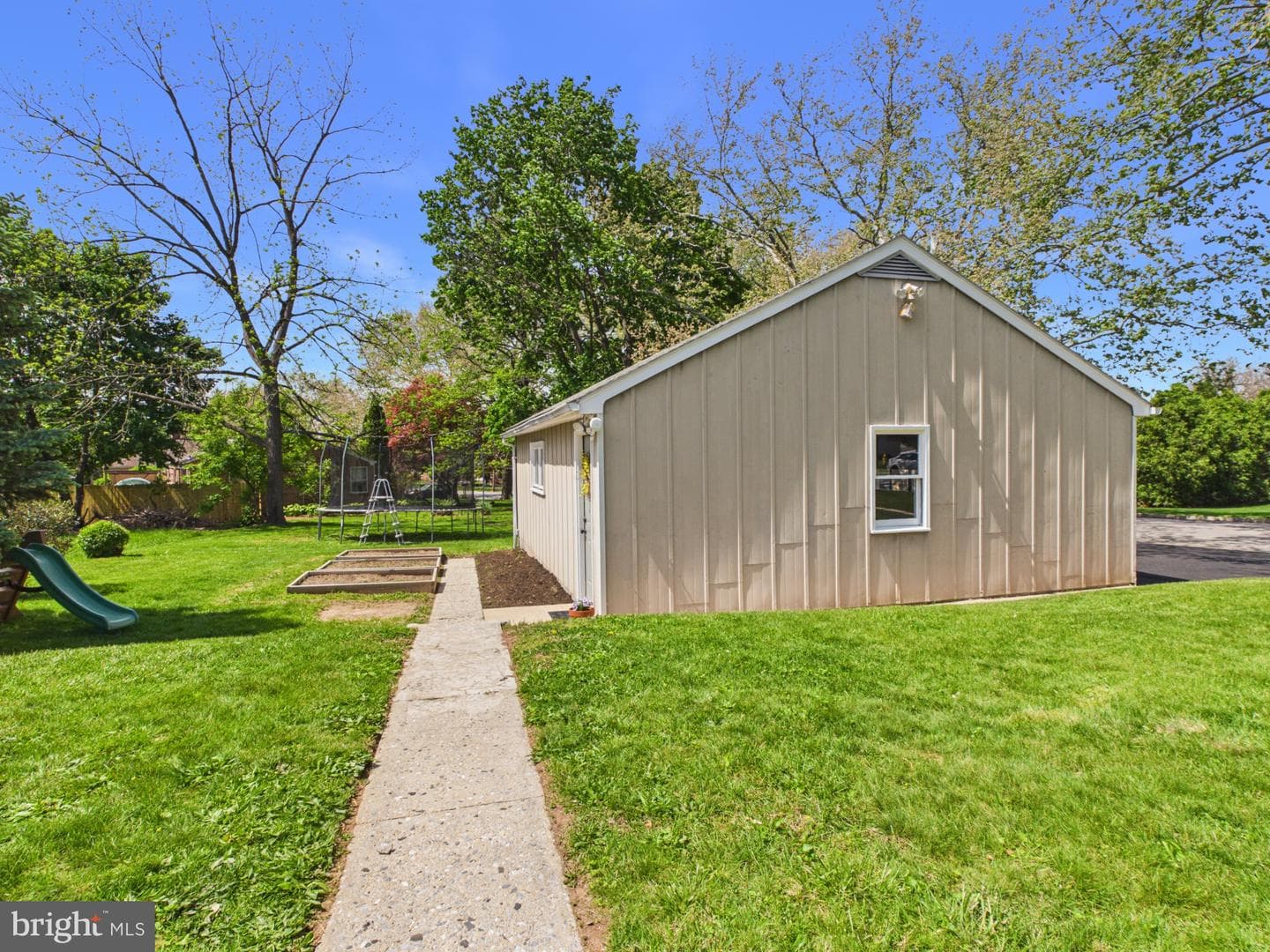 2301 Sunset Lane photo 47