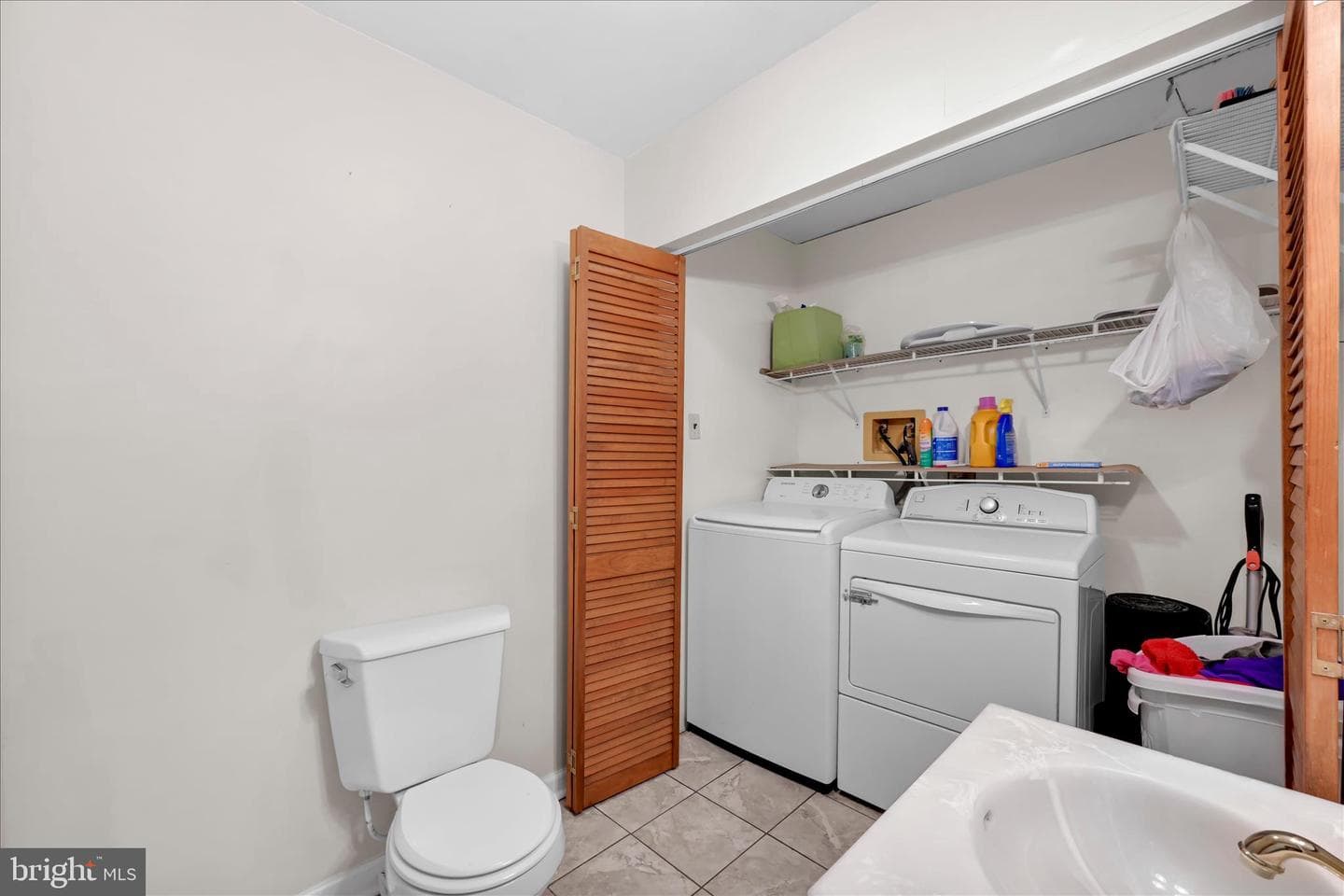 301 Larkin Drive photo 23