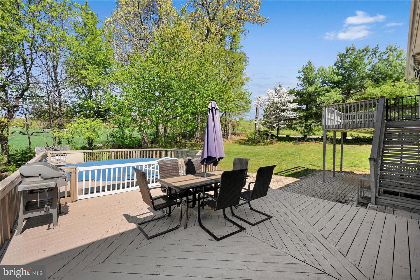 301 Larkin Drive photo 26