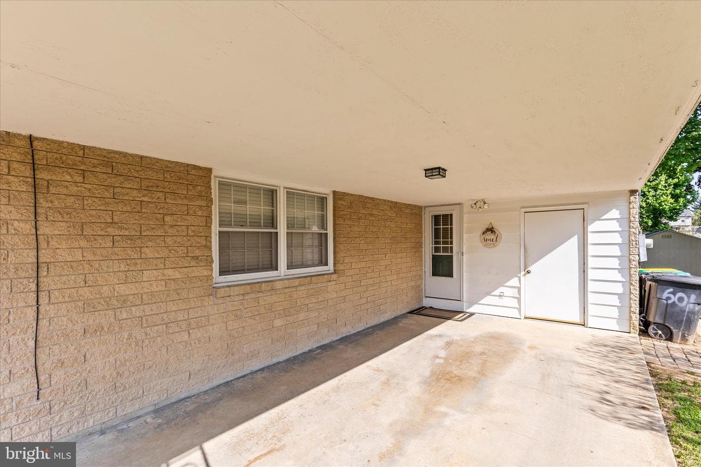 832 Hartman Avenue photo 19