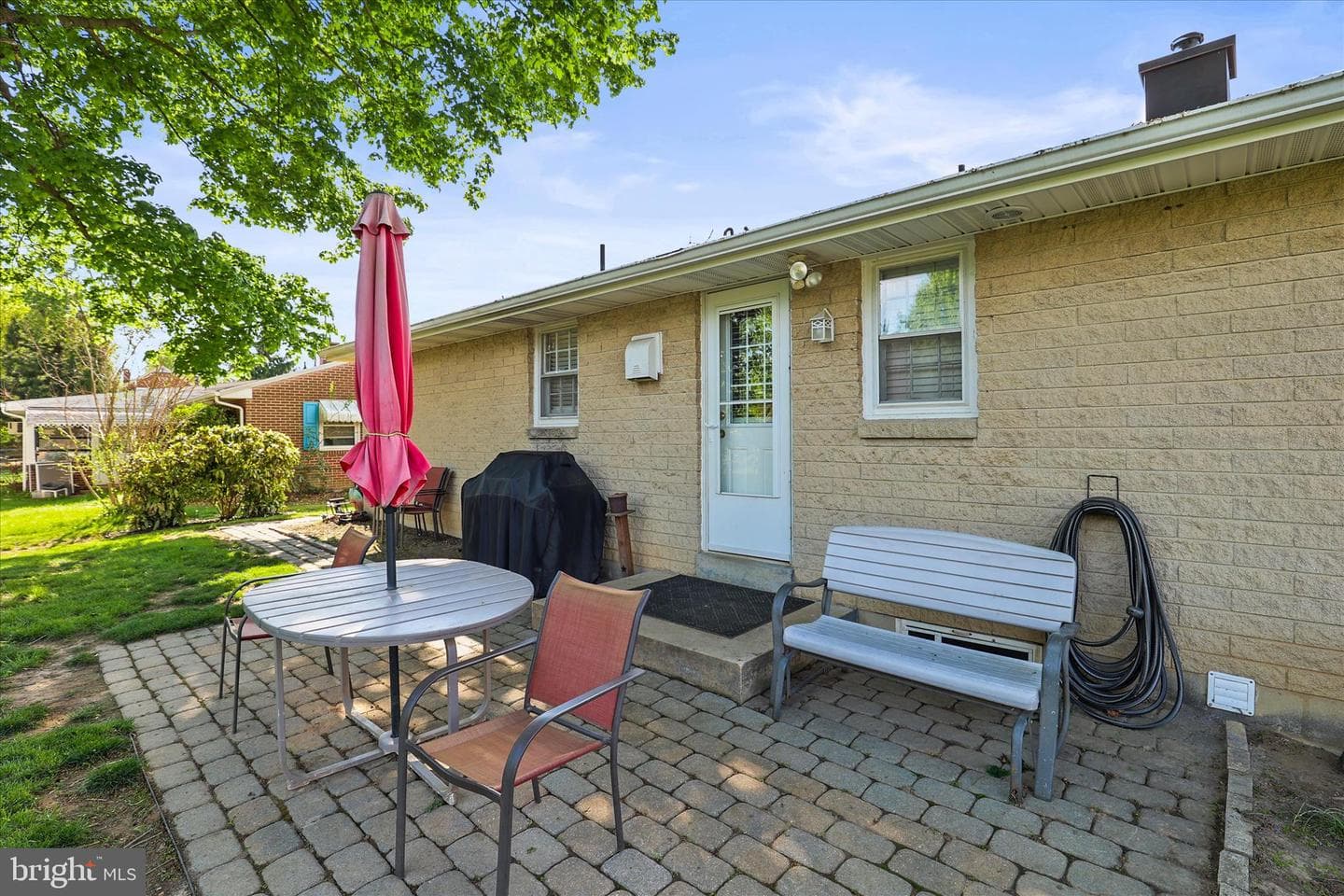 832 Hartman Avenue photo 23