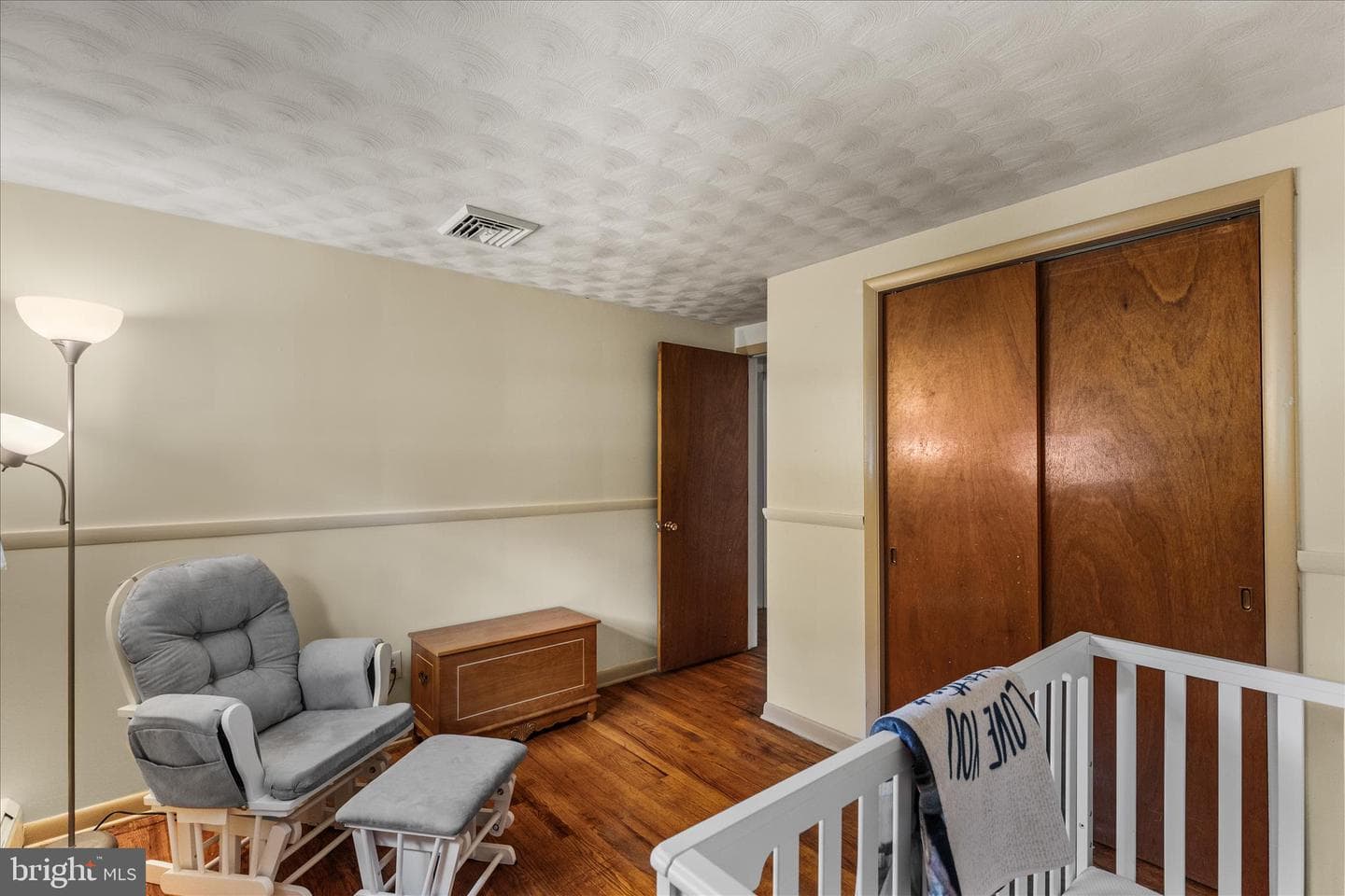 498 Maywood Road photo 26