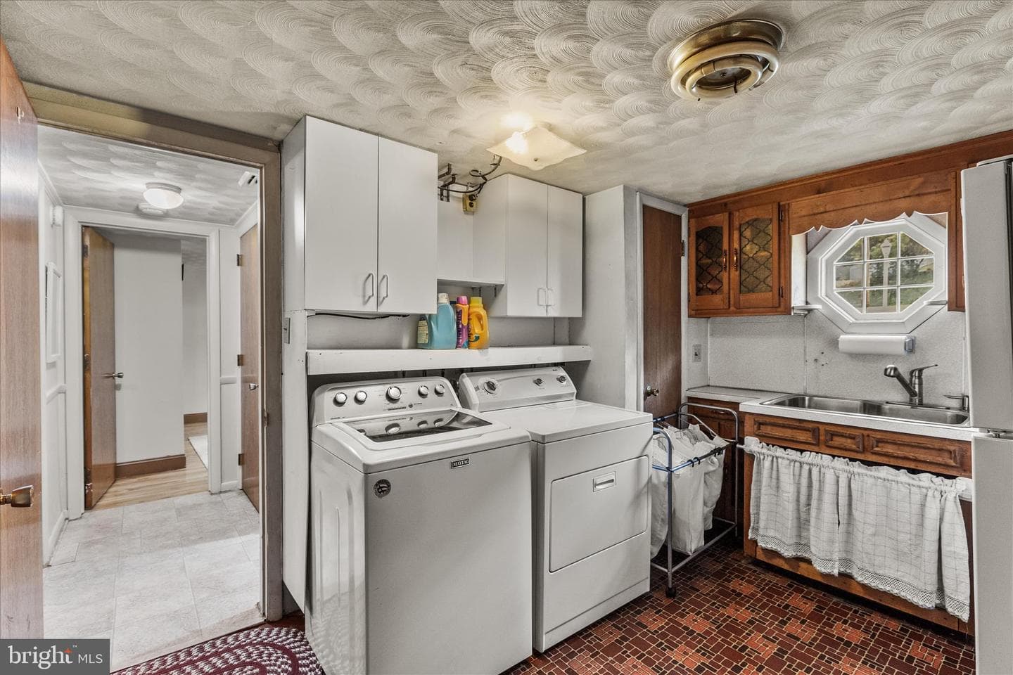 498 Maywood Road photo 36