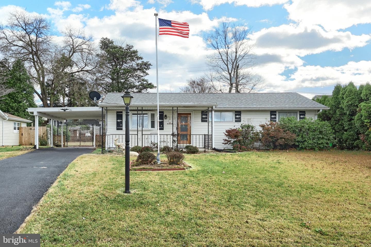 3120 Robin Road photo 2