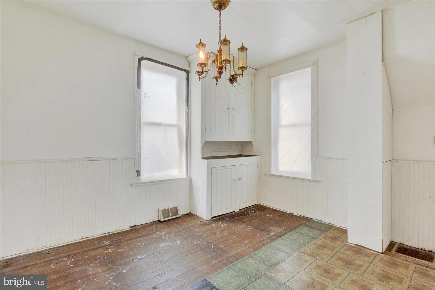 5255 Lincoln Highway W photo 10