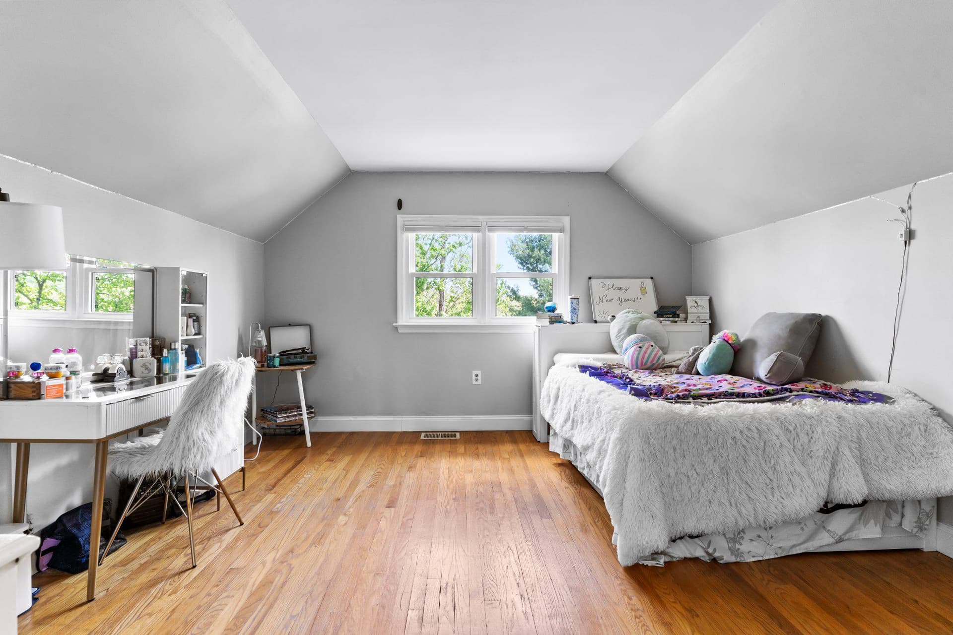 60 Bunker Lane photo 26