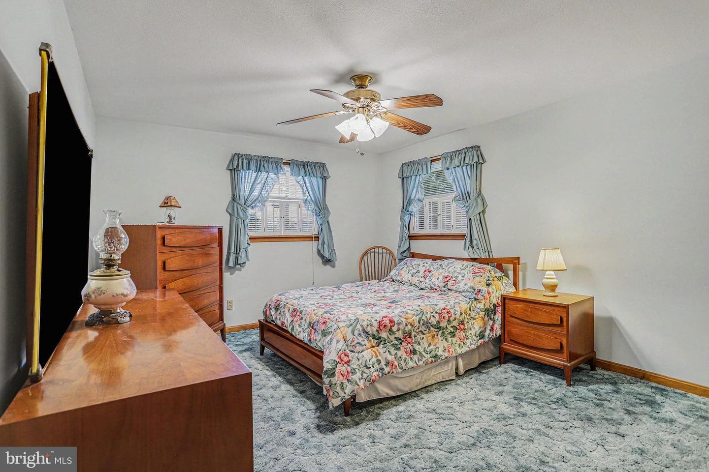 12 Greenbriar Drive photo 15