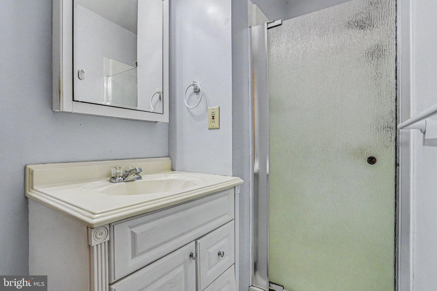 12 Greenbriar Drive photo 23