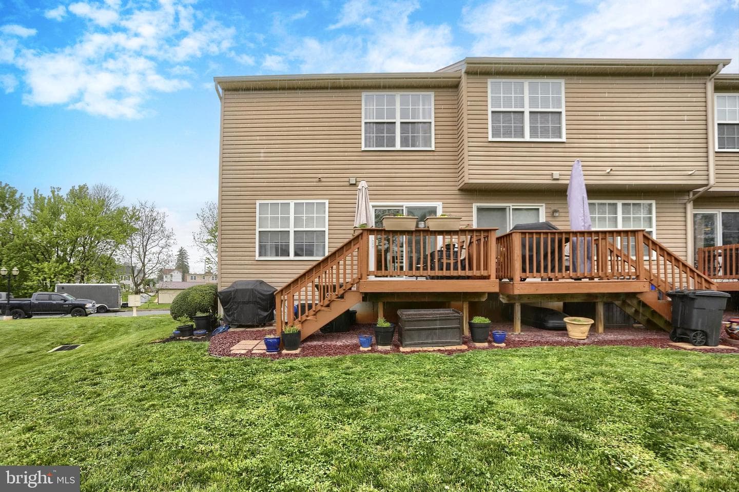 120 E Beaver Street photo 37
