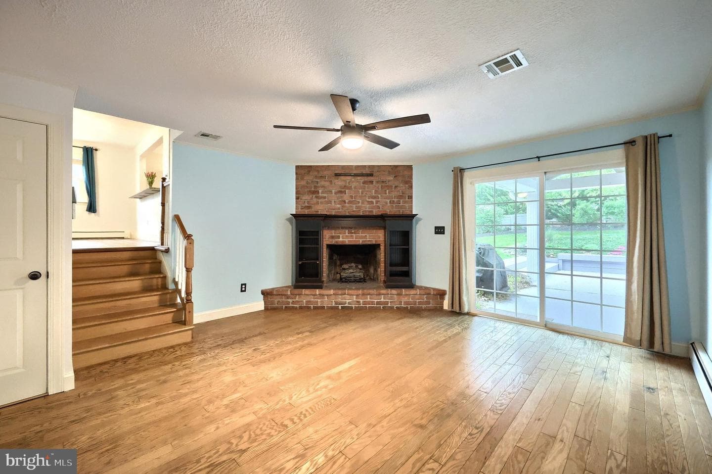 2505 Hepplewhite Drive photo 15