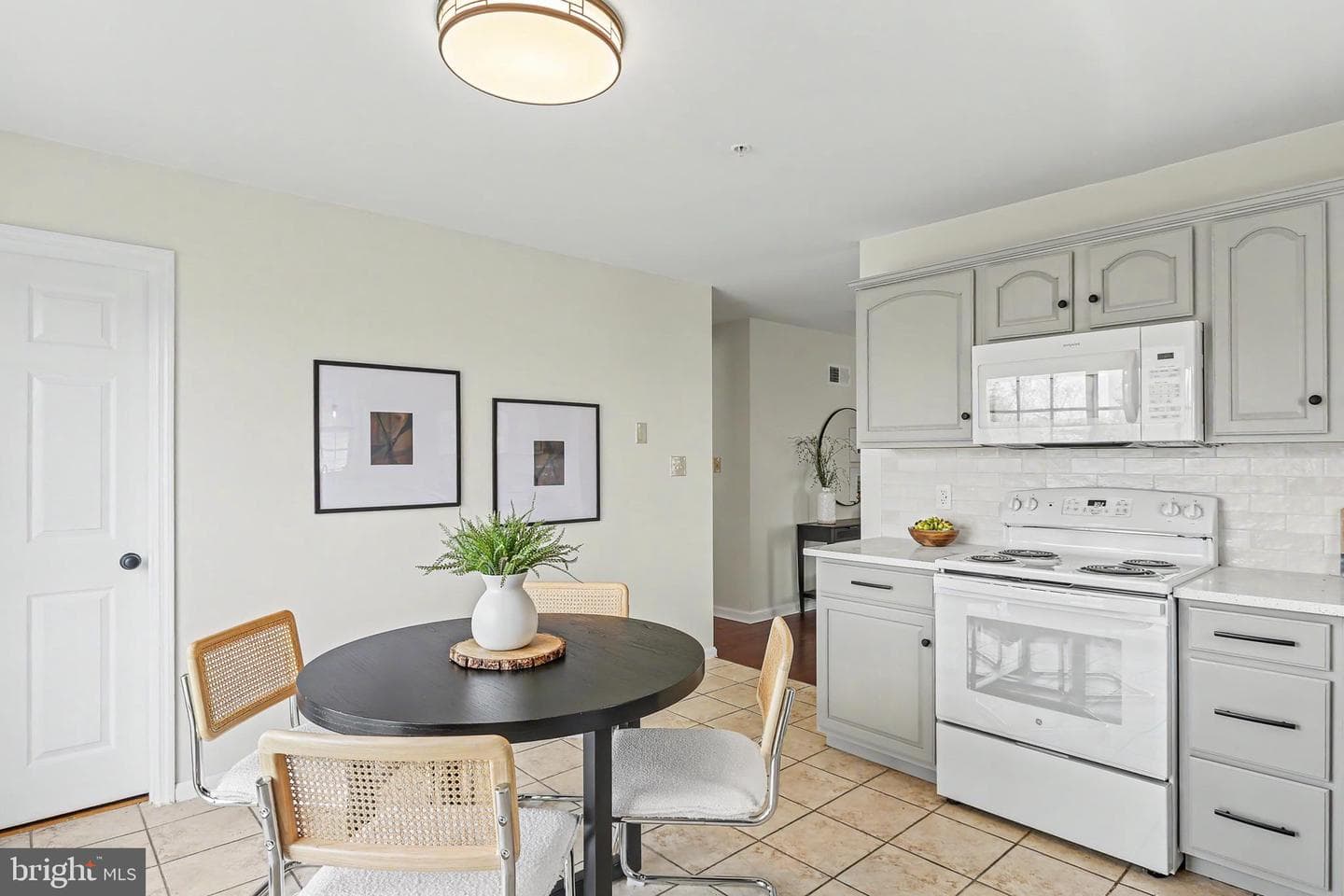 1443 Wanda Drive photo 13