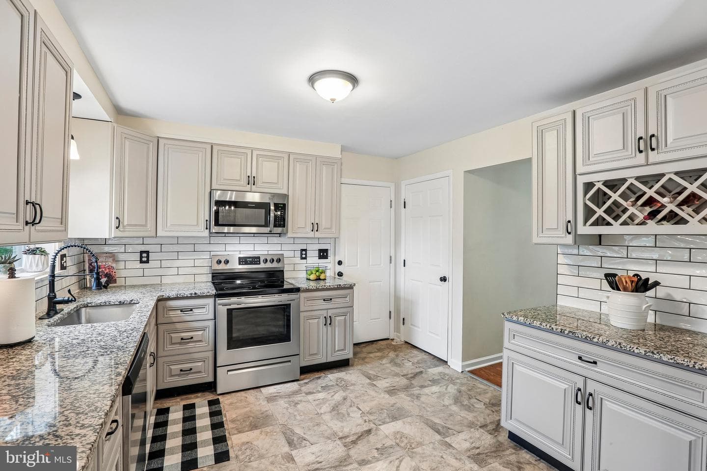 440 Valley View Drive photo 15